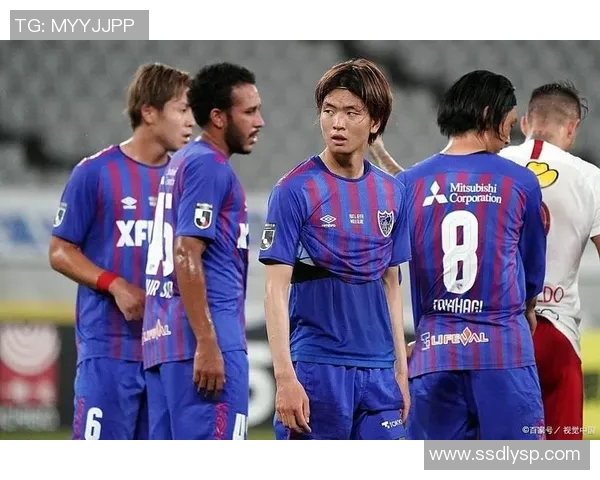 东京绿茵与德岛漩涡的激烈对决展现足球魅力与团队精神的较量